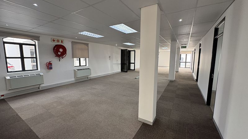 262 m² Office to let in Stellenbosch, Stellenpark Business Park (photo 18)