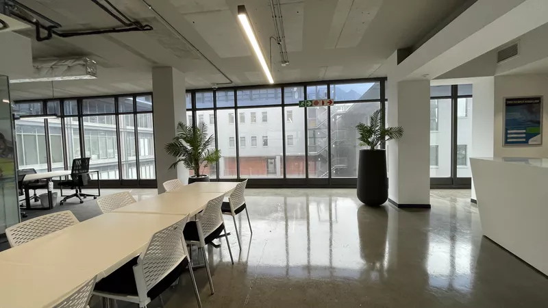 704 m² Office to let in Woodstock, The District (photo 34)
