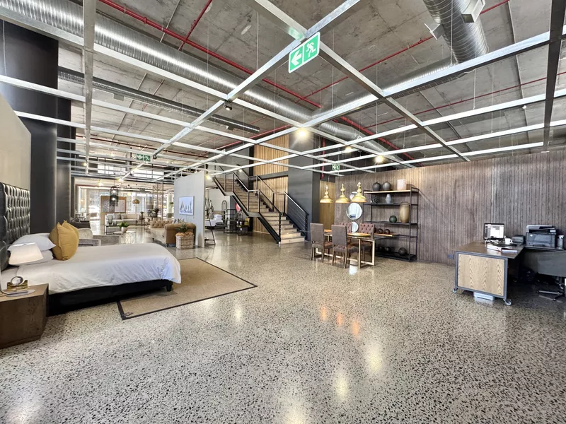 1 038 m² Retail property to let in Cape Town City Centre/CBD, The Halyard (photo 7)