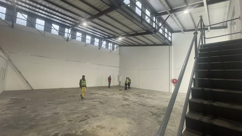 470 m² Industrial to let in Retreat Industrial, Celie Industrial Park (photo 9)