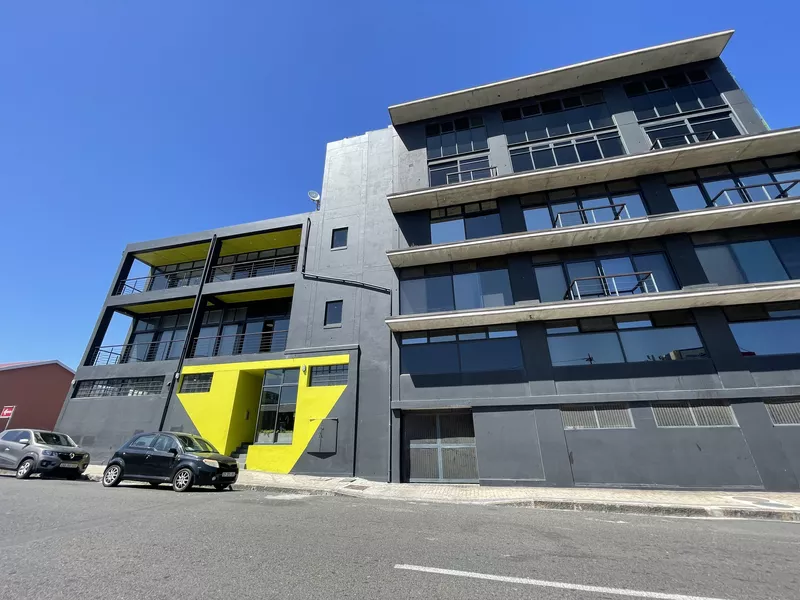 276 m² Property to let in Cape Town, 2 Francis Street (photo 3)