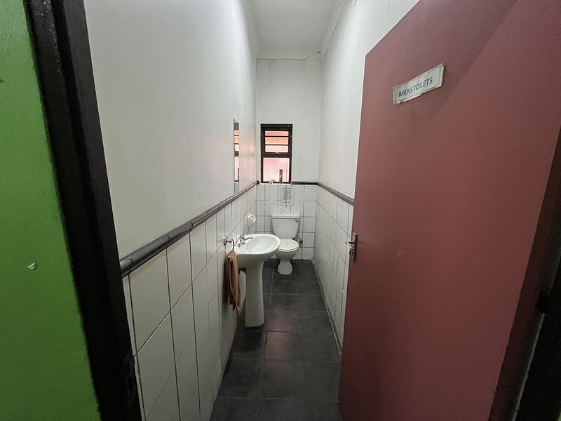 400 m² Industrial for sale in Elsies Rivier, 50 Epping Avenue (photo 16)