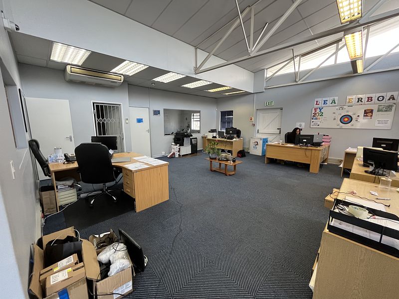 626 m² Industrial to let in Viking Park , 7 Thor Circle (photo 14)