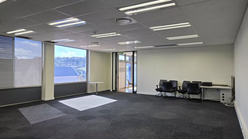 940 m² Office to let in Klein D'Aria Estate, Klein D'Aria Office Estate - Block A (North) (photo 39)