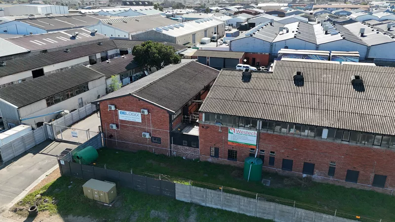 3 813 m² Industrial to let in Brackenfell Industrial, 6 Viben Avenue (photo 10)