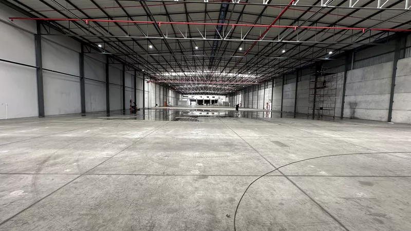 5 142 m² Industrial to let in Marconi Beam, 9 Prime Park (photo 4)