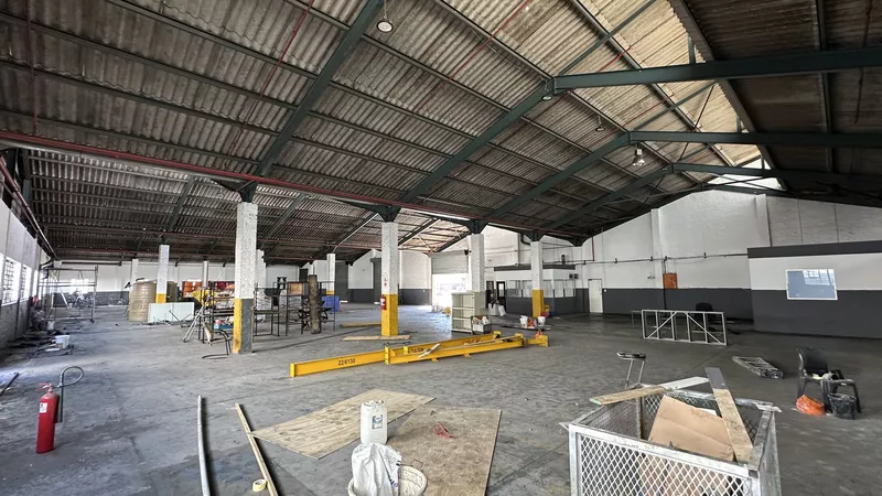 2 500 m² Industrial to let in Milnerton, 5 Marconi Cresent (photo 7)