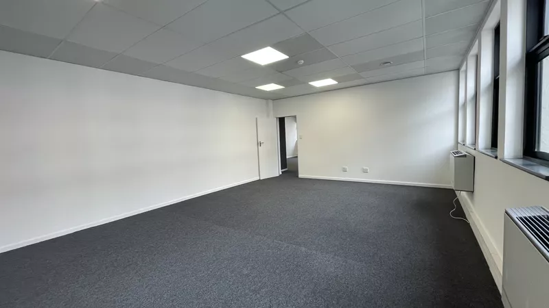 316 m² Office to let in Cape Town City Centre/CBD, 30 Waterkant (photo 17)