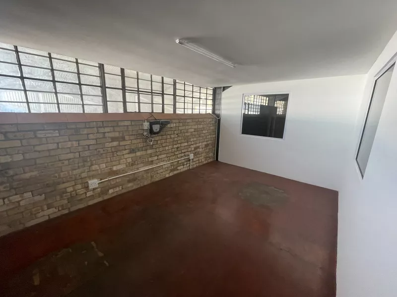 234 m² Industrial to let in Ottery, 7 Argo Road (photo 12)