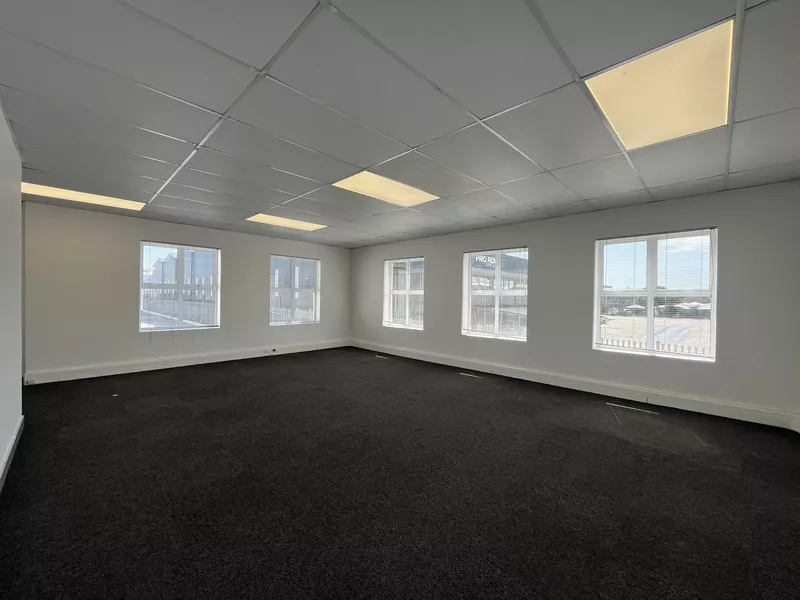 523 m² Industrial to let in Parow Industrial, Dundas Park (photo 10)
