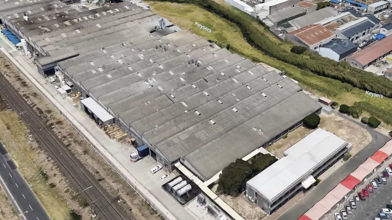 556 m² Industrial to let in Southern Suburbs, 82 White Road (photo 10)