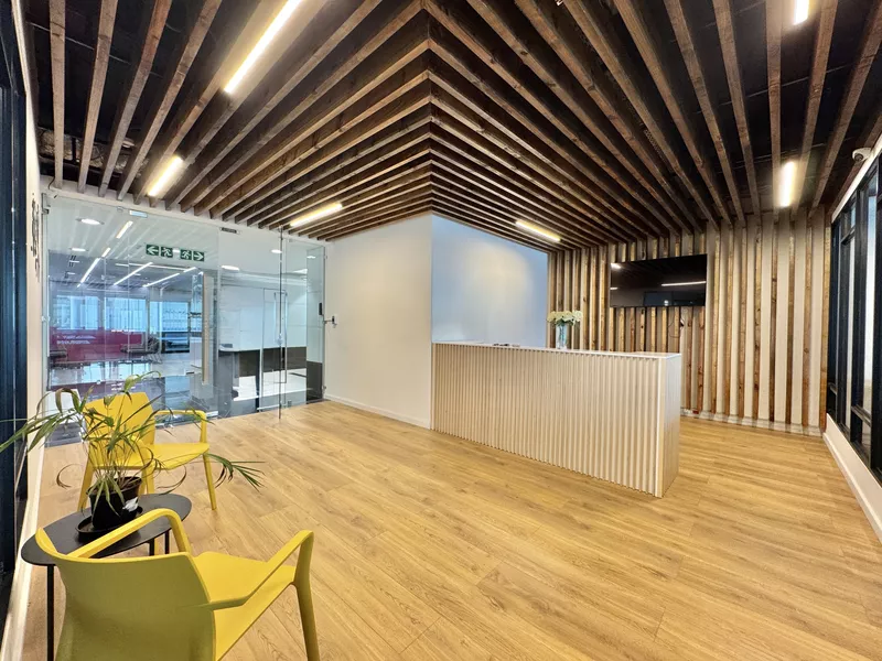 197 m² Office to let in Cape Town, The Towers (photo 5)