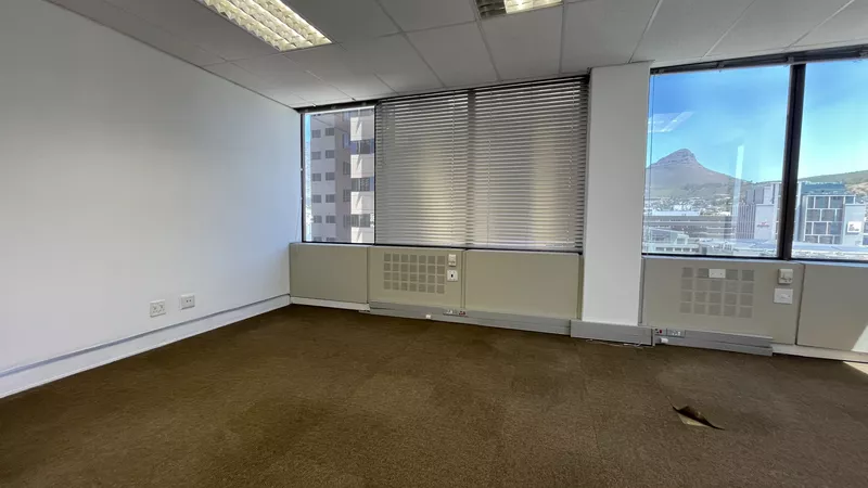 234 m² Office to let in Cape Town City Centre/CBD, 2 Long (photo 18)