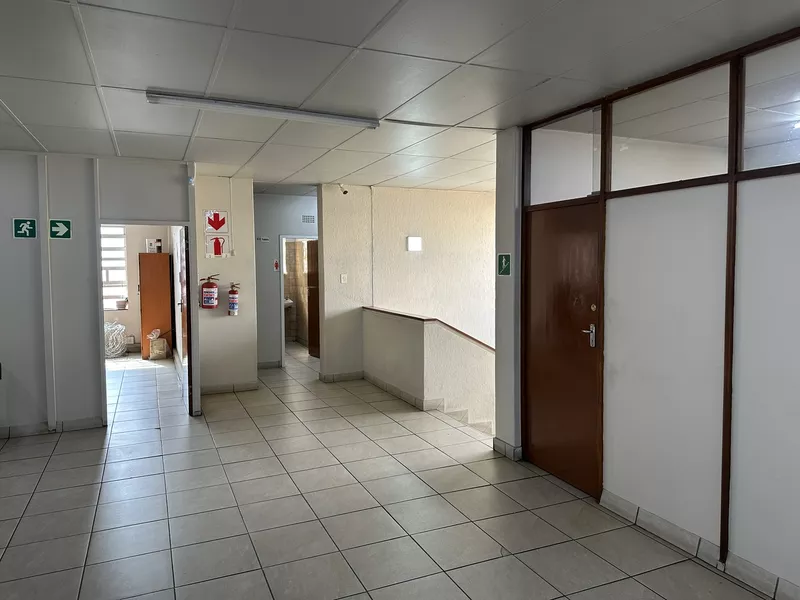 2 563 m² Industrial to let in Gauteng, 6 Beryllium Rd, Alrode, Warehouse (photo 10)