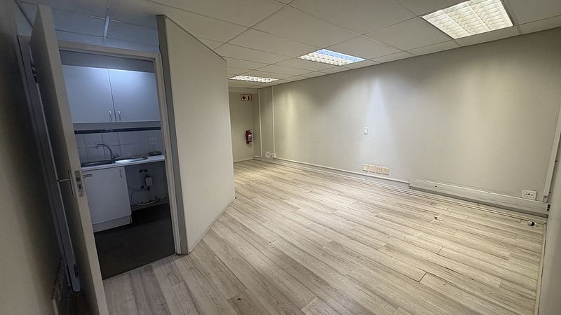 86 m² Retail property for sale in Tyger Waterfront, Riverside Lofts (photo 26)