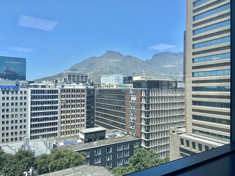 246 m² Office to let in Cape Town City Centre/CBD, 35 Lower Long Street (photo 14)