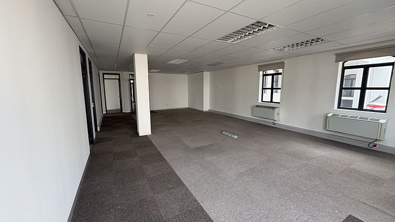 262 m² Office to let in Stellenbosch, Stellenpark Business Park (photo 27)