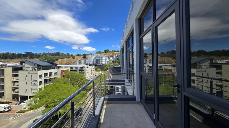 632 m² Office to let in Tyger Waterfront, Avanti South Block (photo 43)