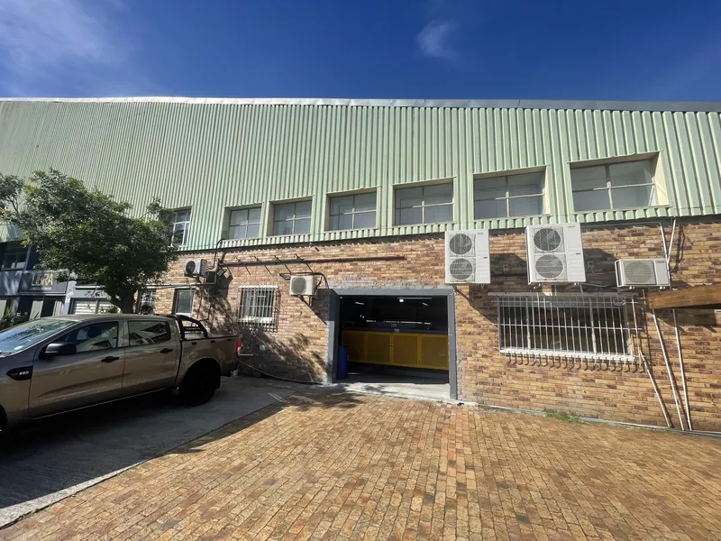 4 960 m² Industrial to let in Athlone, 18 Induland Crescent (photo 3)