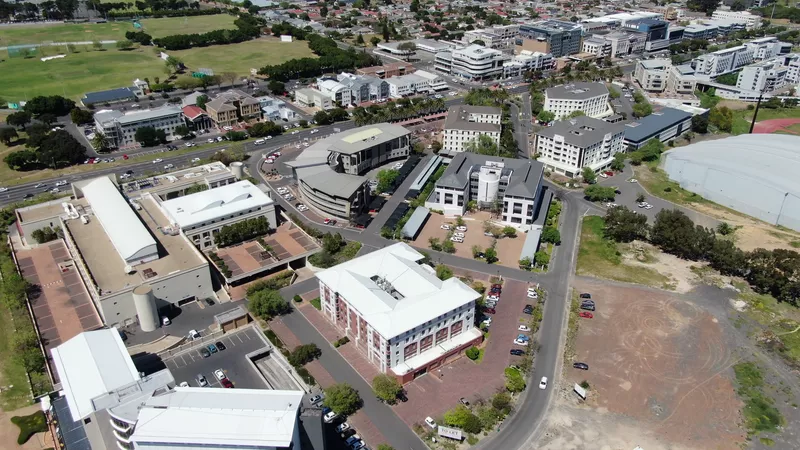 374 m² Office to let in Tijgerpark, Tijger Park Building 3 (photo 5)