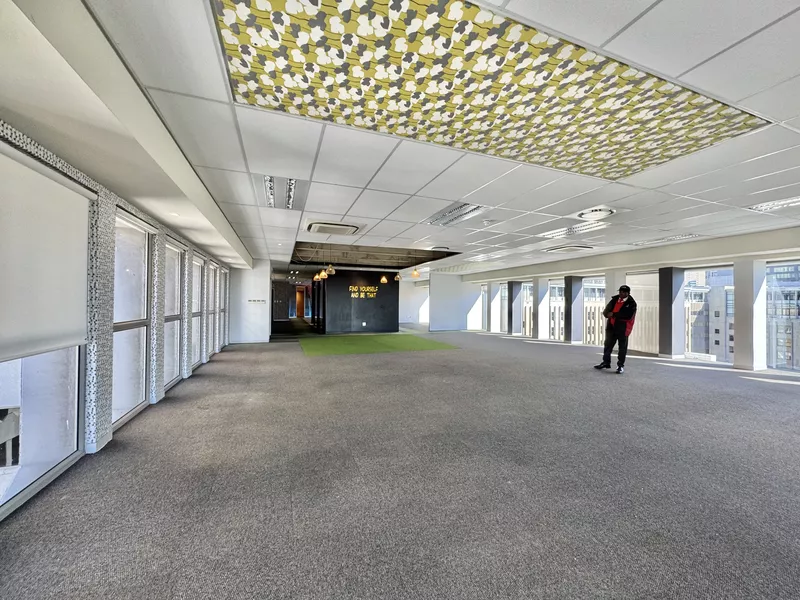 767 m² Office to let in Cape Town City Centre/CBD, Thomas Pattullo (photo 14)