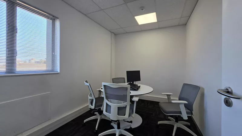 2 348 m² Office to let in Waterford Place Office Park, Centennial Place - West Block (photo 41)