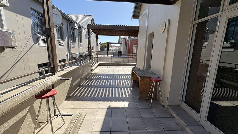 215 m² Office to let in Durbanville, Monaco Square (photo 24)