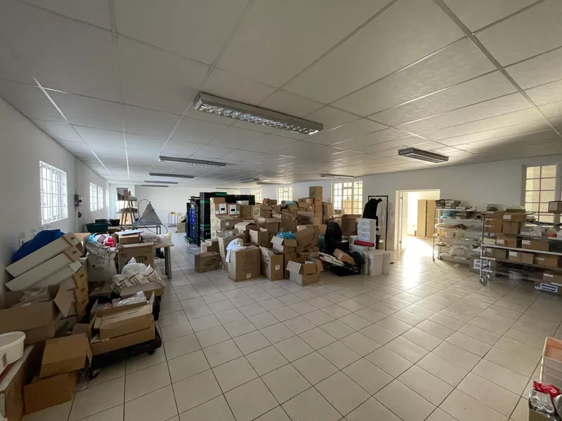 2 000 m² Industrial to let in Parow East, 40 West Str Parow East (photo 15)