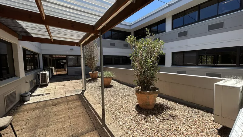 924 m² Office to let in Mowbray, Golf Park, GP3 (photo 26)