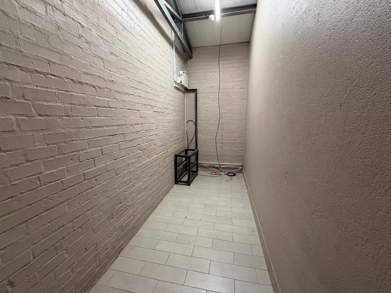250 m² Office to let in Blackheath, Kwela Park Unit 4 Showroom (photo 16)