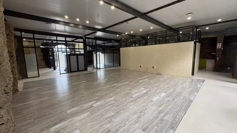 450 m² Office to let in Paarl, Simondium Guild (photo 42)