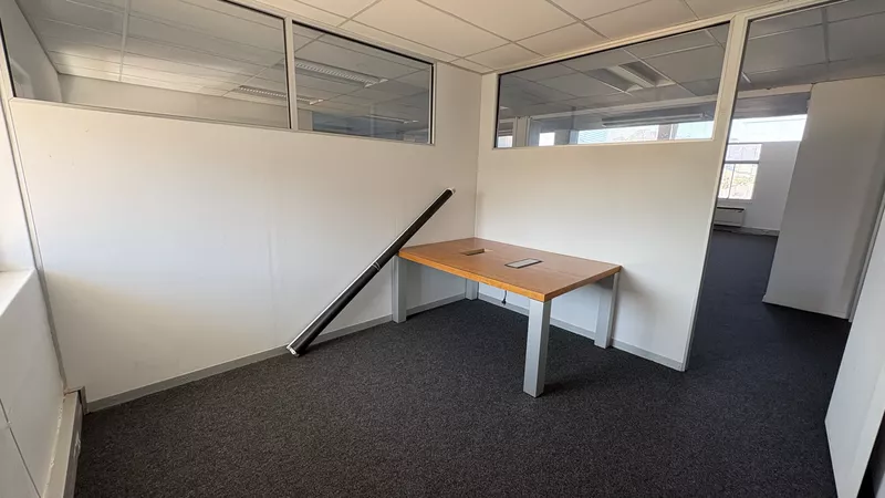 221 m² Office to let in Stellenbosch, 10 Quantum street (photo 16)