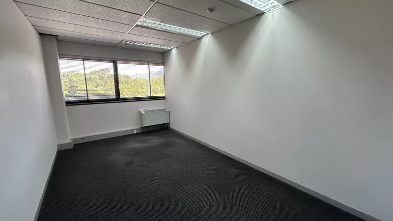924 m² Office to let in Mowbray, Golf Park, GP3 (photo 20)
