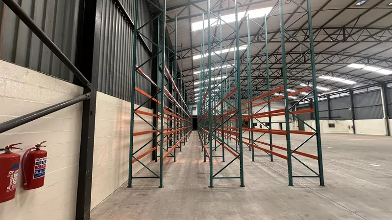 3 100 m² Industrial to let in Marconi Beam, 11 Kunene Circle (photo 7)