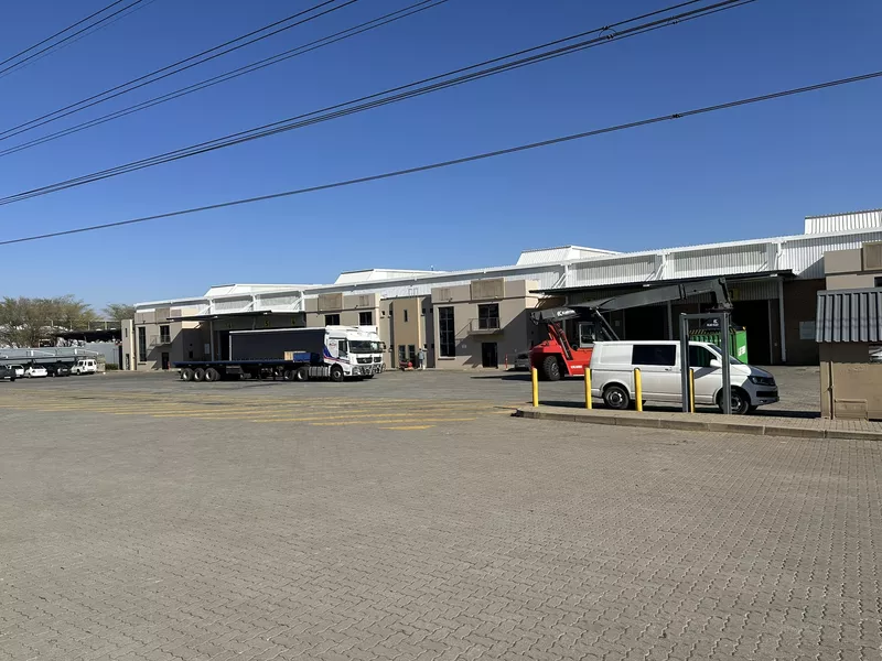 4 989 m² Industrial to let in Germiston, Devon East (photo 17)