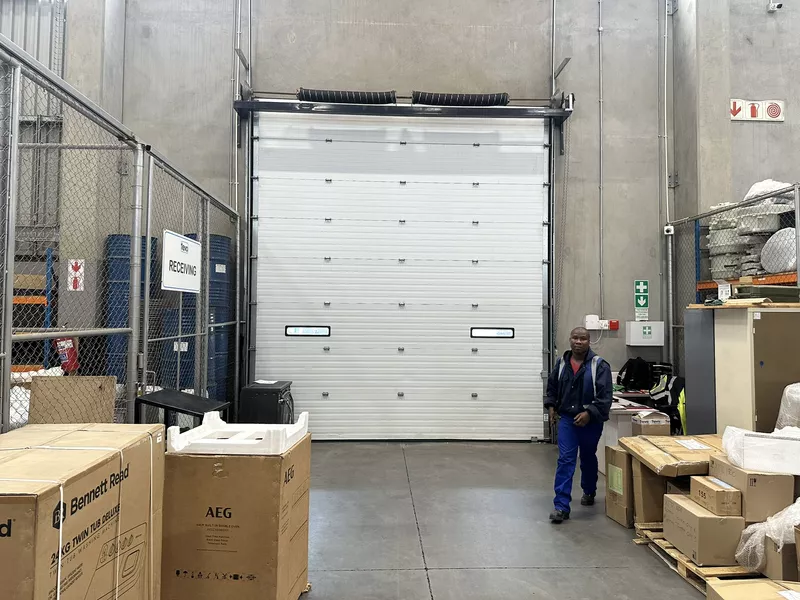 2 052 m² Industrial to let in Gauteng, 25C Merlot (photo 11)