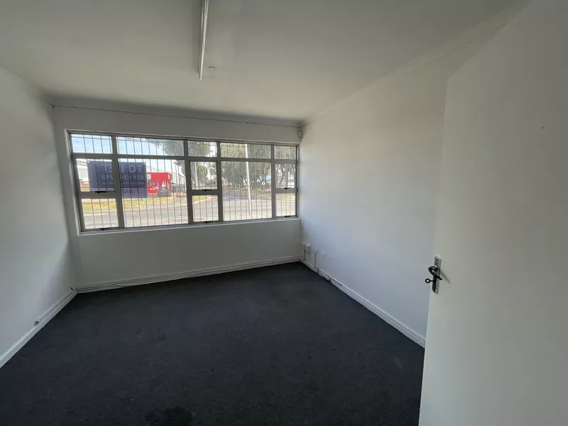 1 810 m² Industrial to let in Epping, Gresmac Park (photo 10)