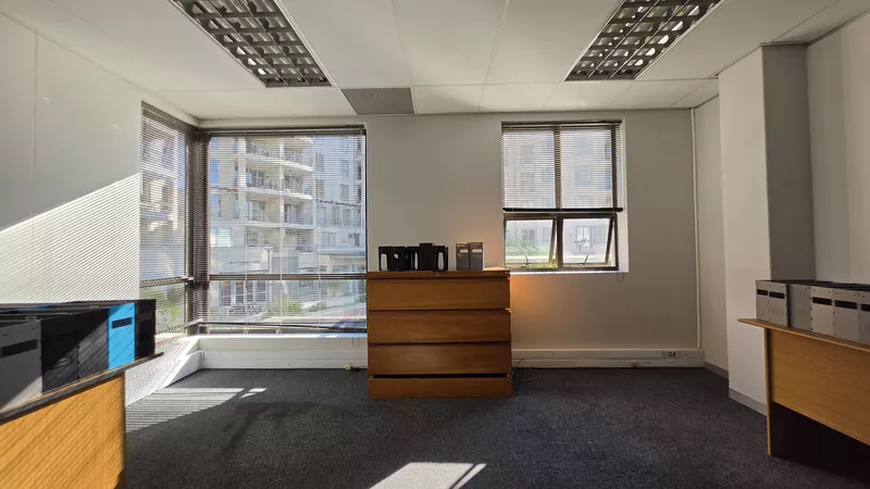 415 m² Office for sale in Tyger Waterfront, Waterfront Terraces (photo 29)