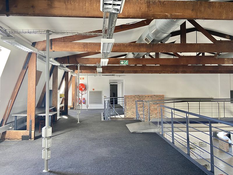 903 m² Office to let in Cape Town City Centre/CBD, Velocity House (photo 21)