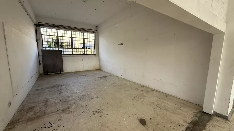 860 m² Office to let in Salt River, 39 Salt River Road (photo 17)