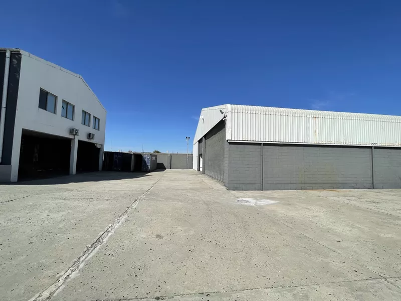 2 770 m² Industrial to let in Epping, 54 Bofors Cir, Epping 2 (photo 6)