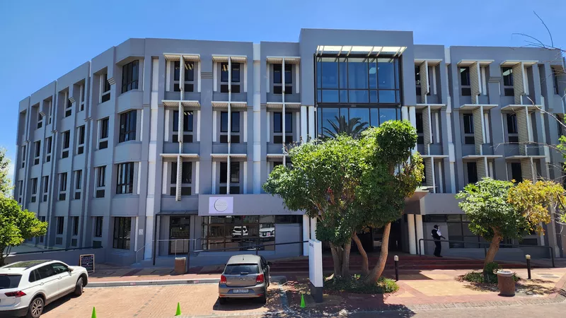 182 m² Office to let in Tyger Valley, Tijger Park Building 2 (photo 4)