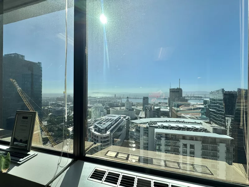 542 m² Office to let in Cape Town City Centre/CBD, 2 Long Street (photo 22)