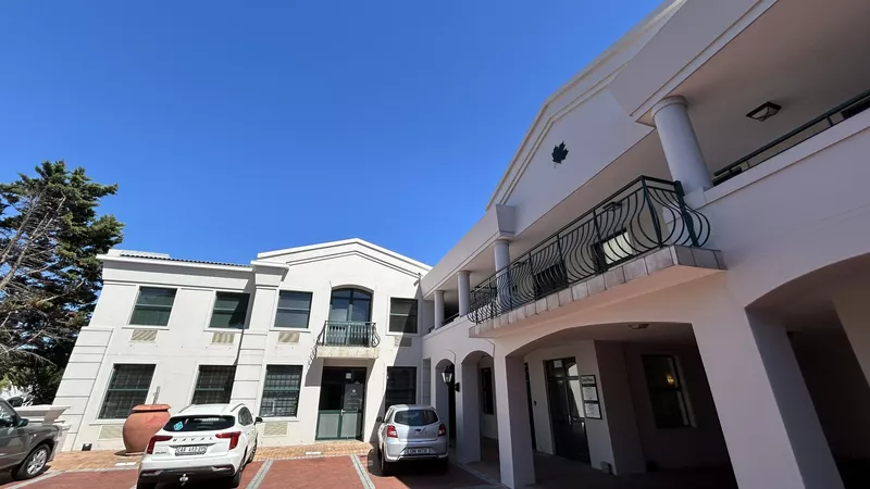 230 m² Office to let in Southern Suburbs, Tokai On Main Office Park (photo 4)