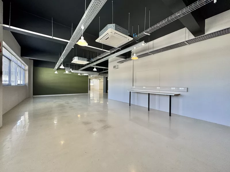 604 m² Office to let in Cape Town City Centre/CBD, 33 Martin Hammerschlag (photo 14)