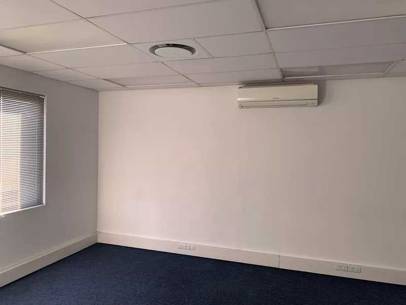 2 350 m² Industrial to let in Wimbledon Estate, 88 Wimbledon Road, Blackheath (photo 38)