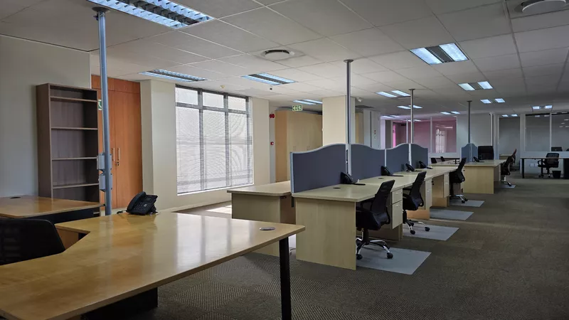 346 m² Office to let in Tyger Waterfront, The Cliffs (photo 23)