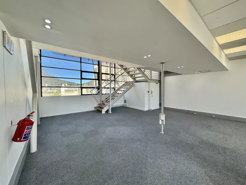 534 m² Office to let in Cape Town City Centre/CBD, 19 Louis Gradner (photo 11)
