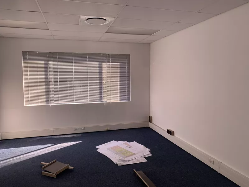 2 350 m² Industrial to let in Wimbledon Estate, 88 Wimbledon Road, Blackheath (photo 43)