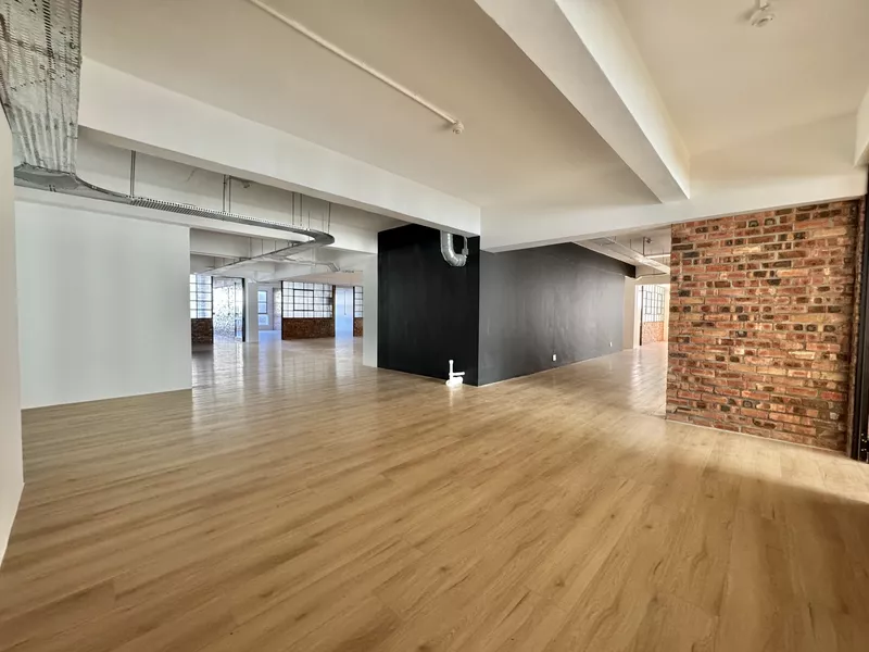 800 m² Office to let in Cape Town, 60 Roeland Street (photo 31)
